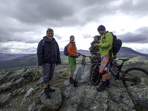 Glenn (meg), Roy Vidar og Stian på toppen av Steinhø.