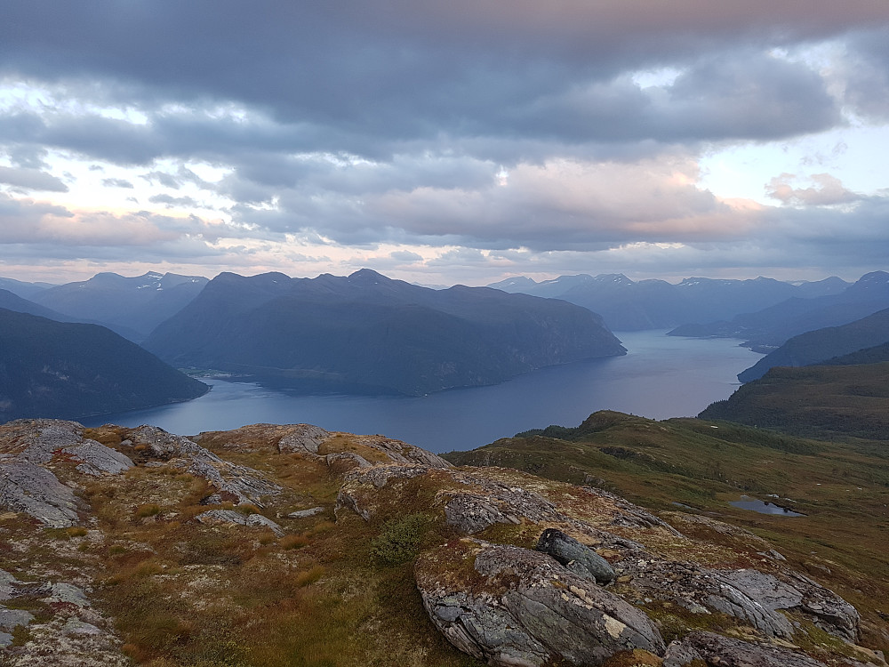 Fra Forsetegga mot Stordal mm.