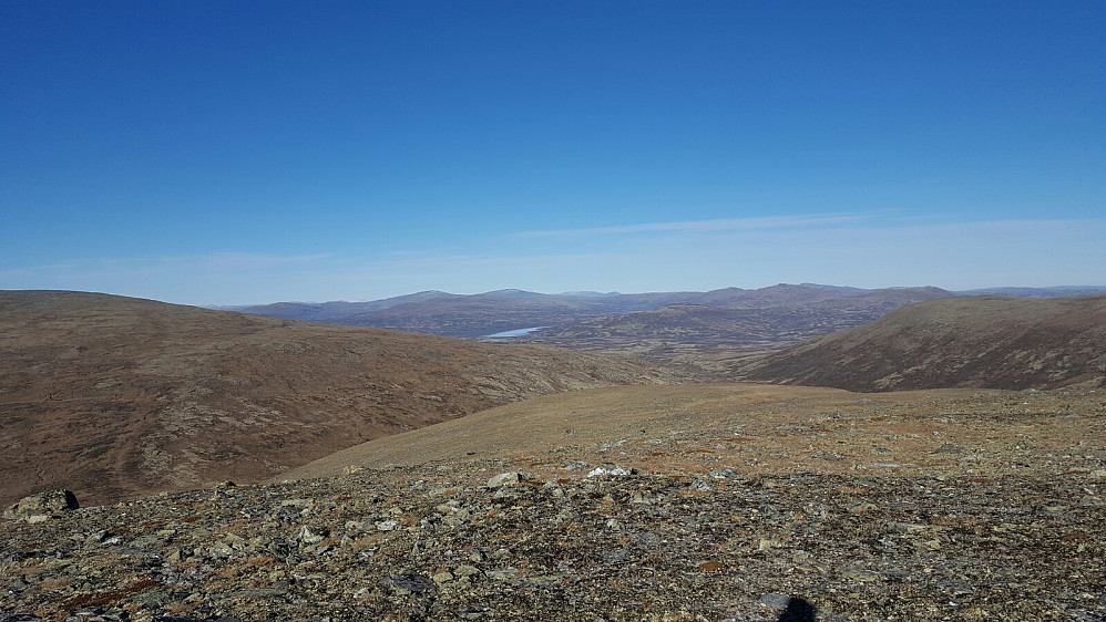 Fin utsikt mot innsjøen Fundin og Einunndalen