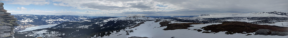Panoramafoto mot aust-sør-vest.