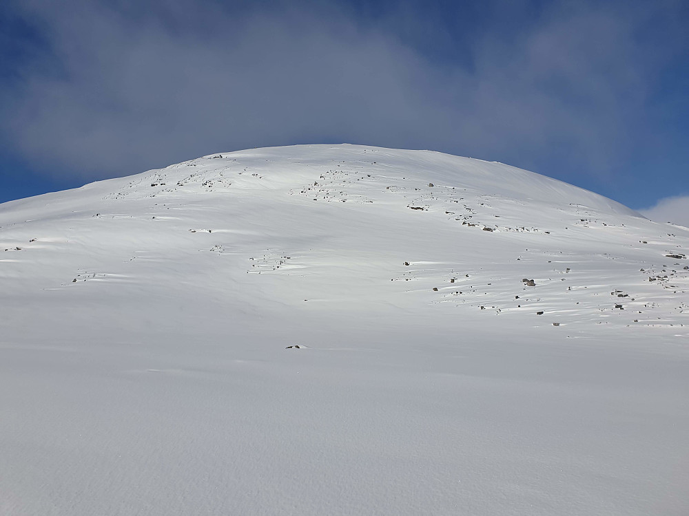 Bildet tatt opp mot dagens turmål. Veret ser lovande ut så langt.