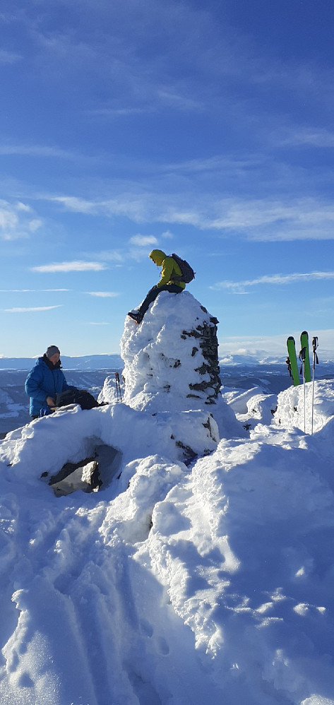 På vinteren kan man komme seg HELT opp på Skarvemellen