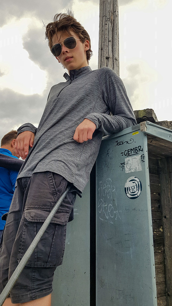 Her er jeg på toppen og nyter utsikten.
