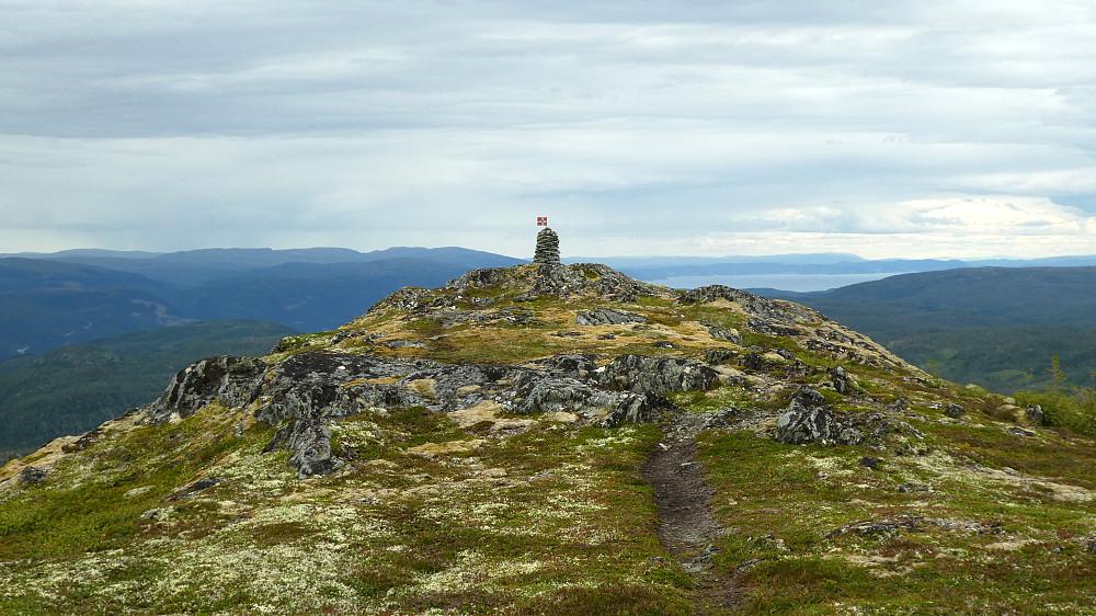 Østtoppen i sikte.