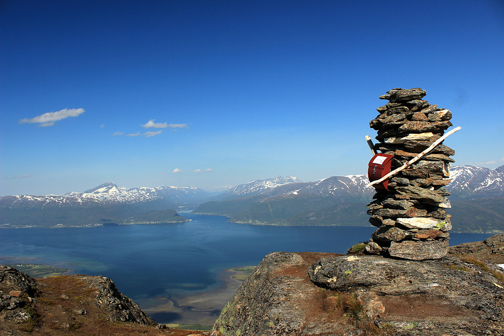 Vågtinden 847 moh.