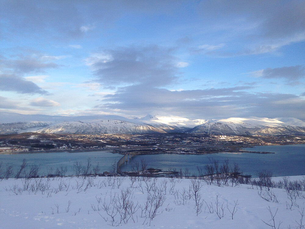 Ser mot Langnes på Tromsøya.