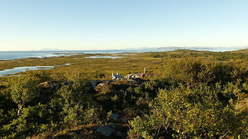 Ivarshallaren med utsikt mot nord.
