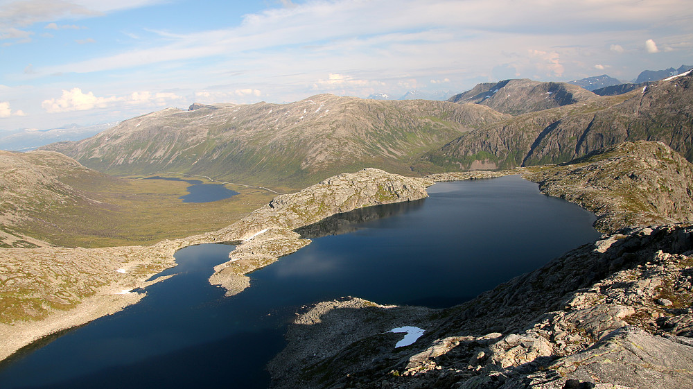 Tverrfjellvatnet ligger 465 moh.