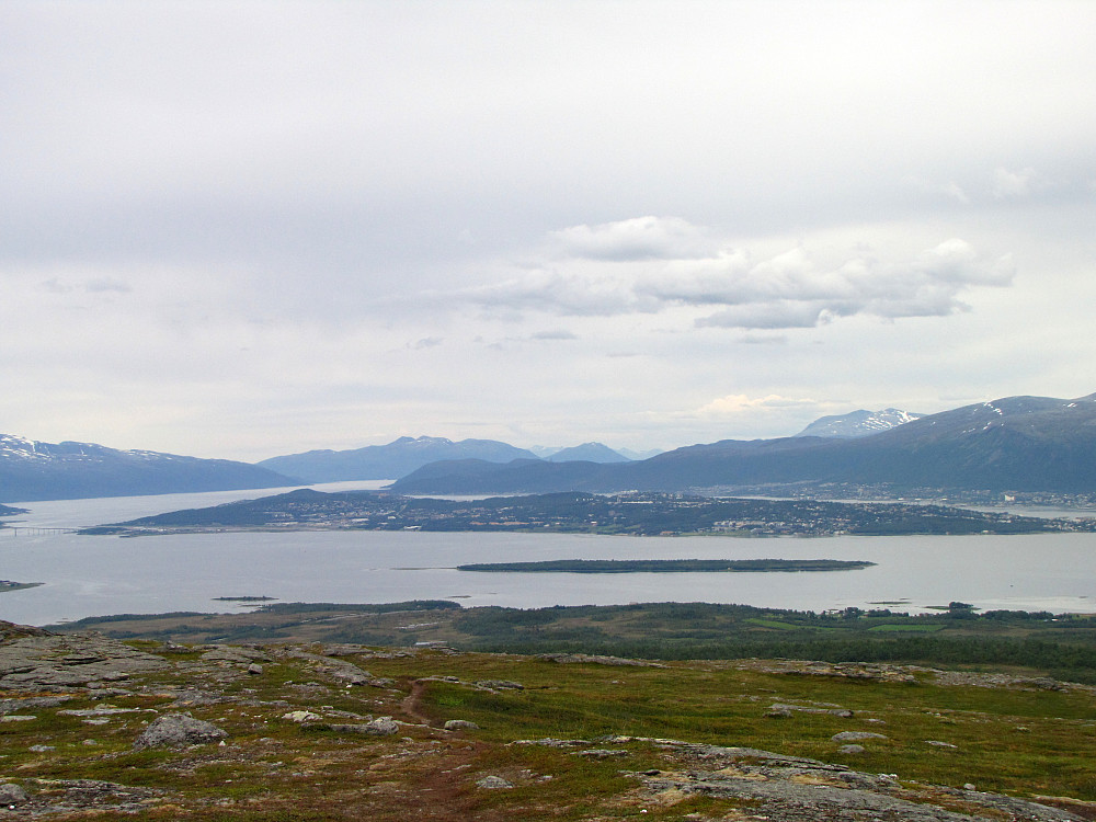 Store Grindøya og Tromsøya.