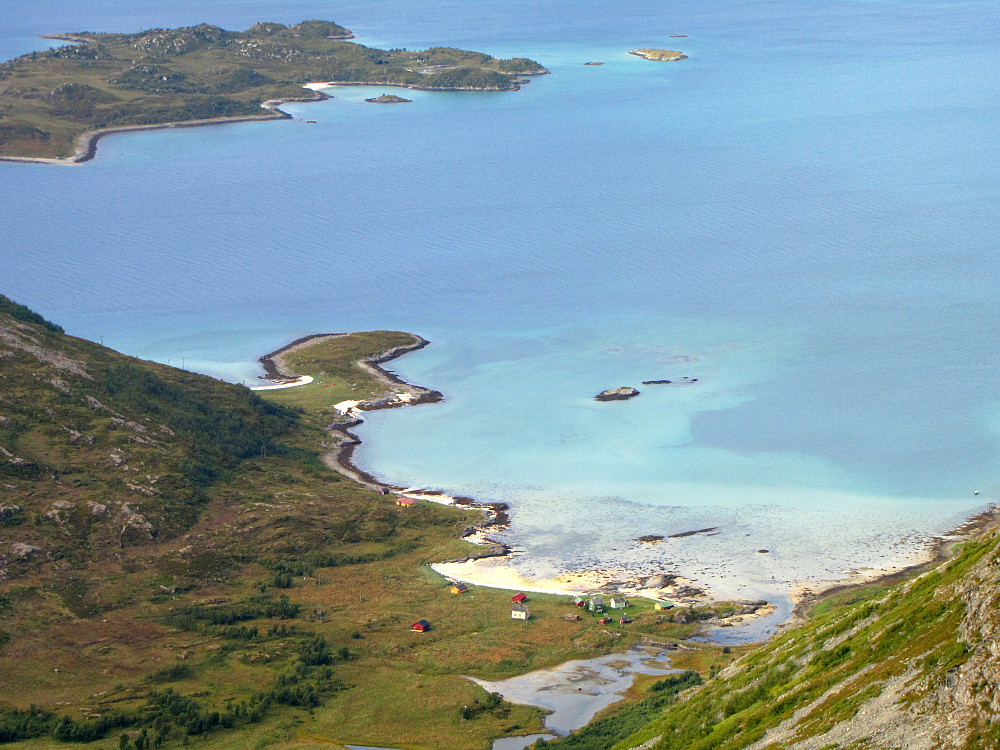 Laukvika.Idyllisk plass.