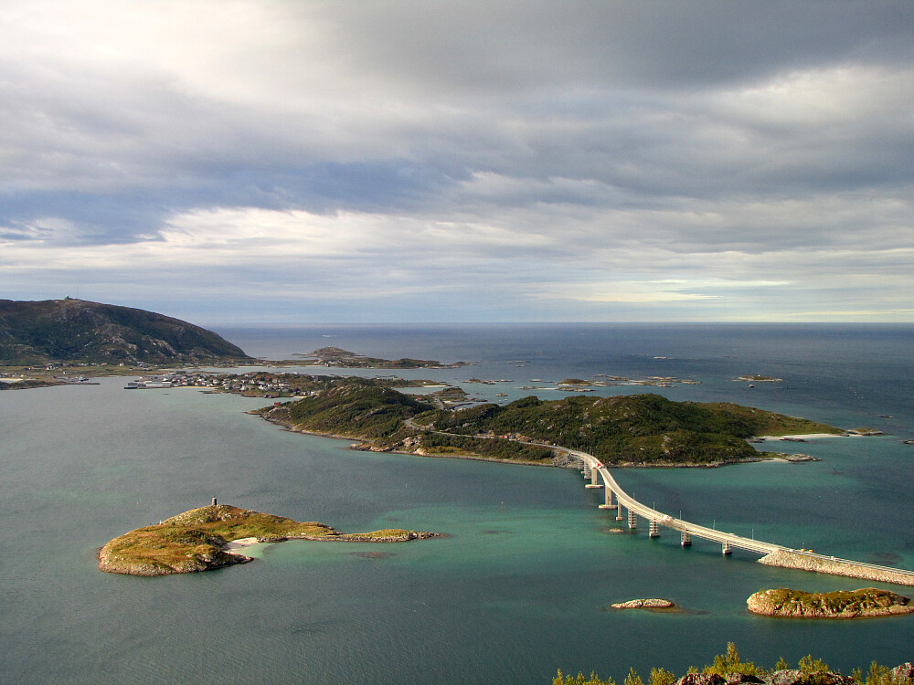 Sommarøy-En perle ut mot havet !