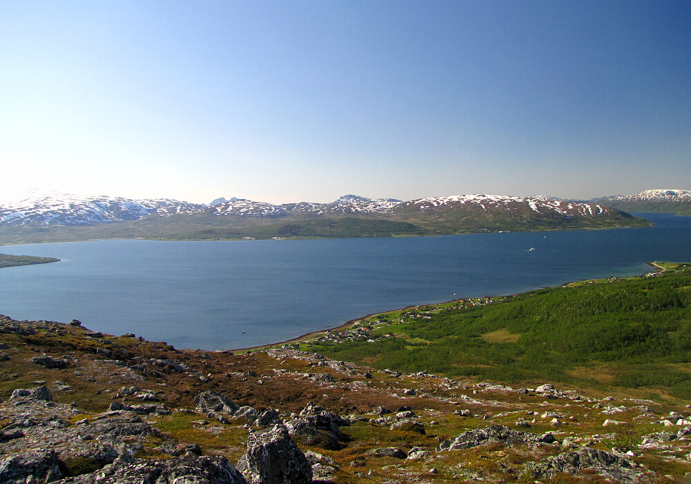Nordover mot Ringvassøya.