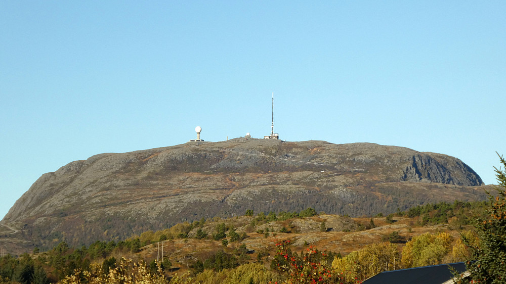 Dagens turmål Kopparen 483 moh.Her sett fra Botngård.