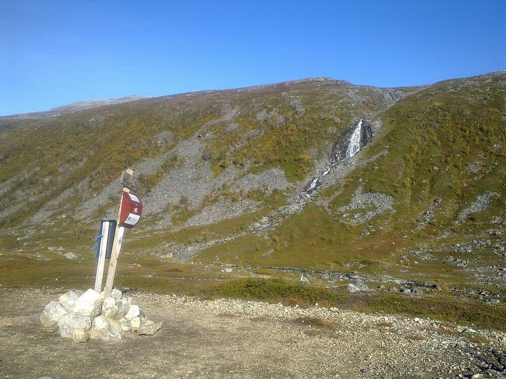 Litt vann i fossen i dag.