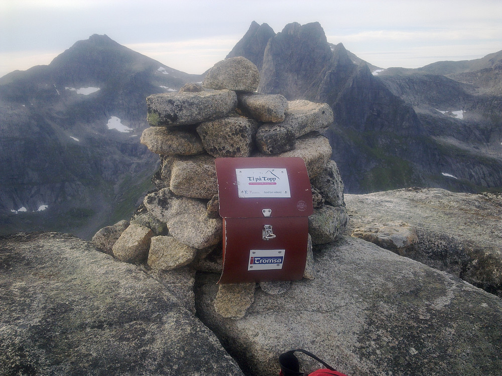 Toppvarden på 802 moh.