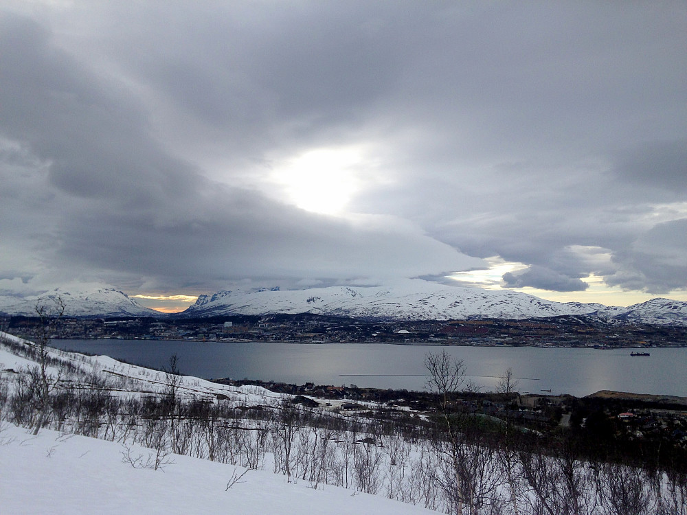 På vei opp til Krokvatnet her.En god del snø enda.