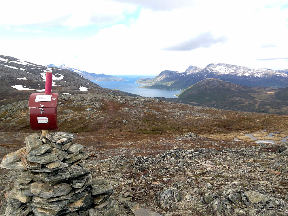 Snøen er borte på Jamnfjellet.