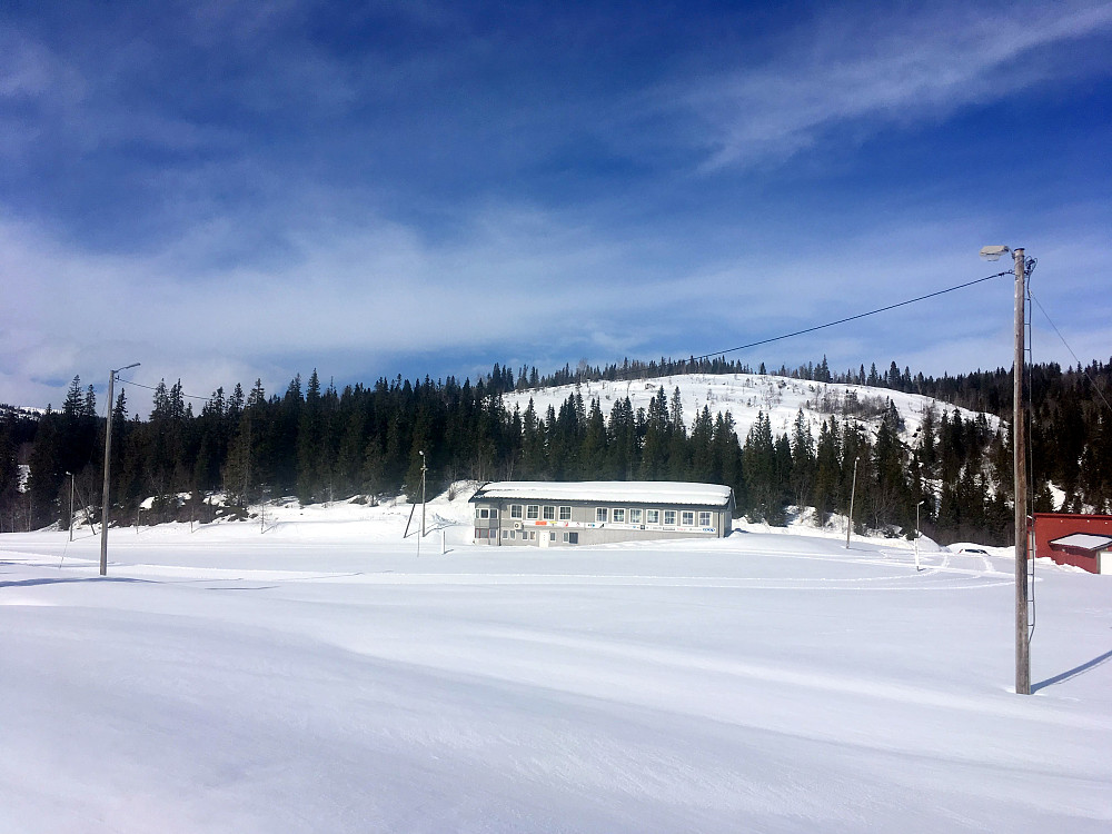 Leksvik Skisenter i fint vårvær.