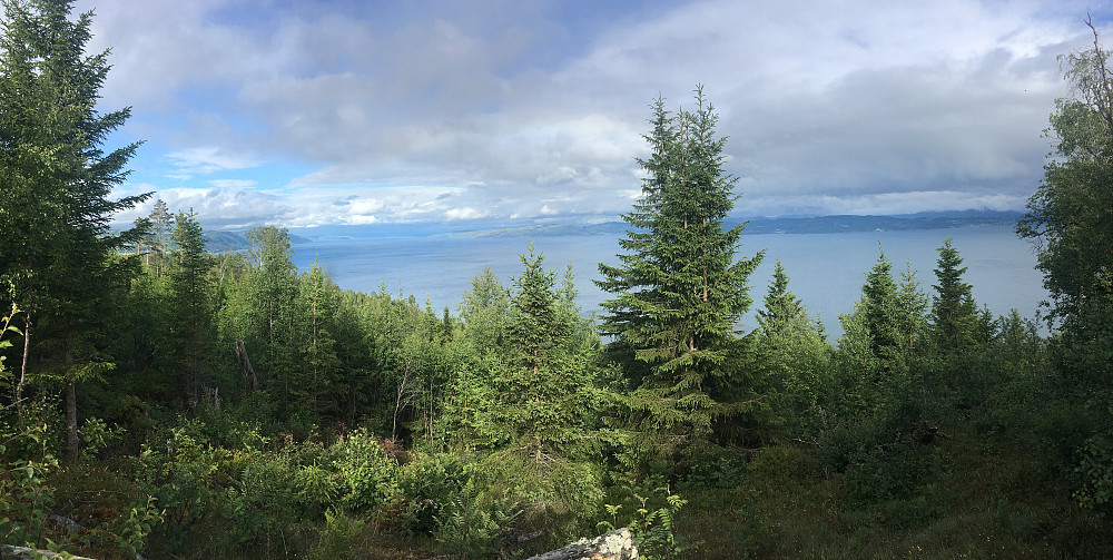Panorama utsikt fra Beitkammen.