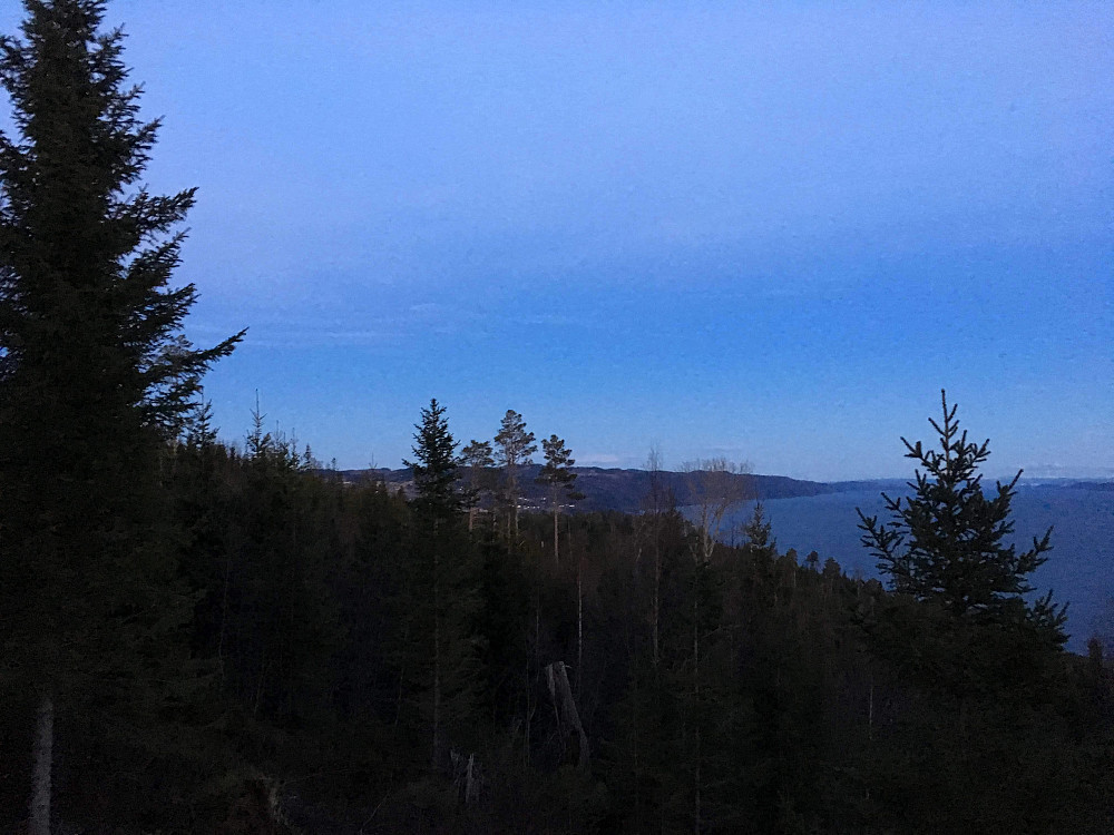 Beitkammen Panorama. Mot Leksvik sentrum.