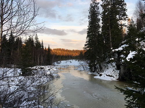 Fra Ålvassbrua mot Elvvatnet.
