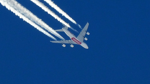 Emirates A380.Verdens største passasjerfly på vei til USA i 10000 m. høyde.