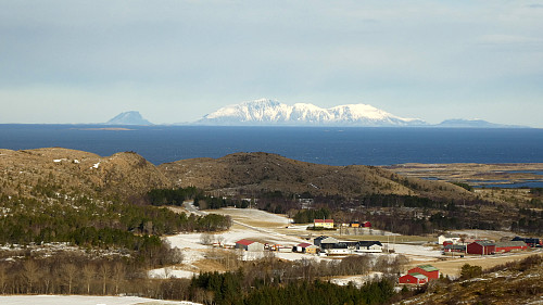 Lauhatten 97 moh. med Vega langt der nord.