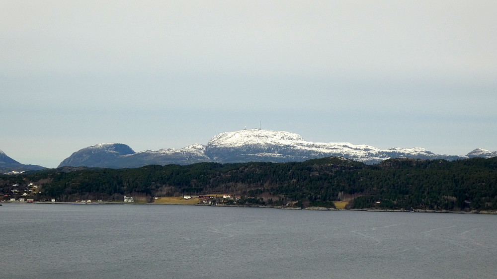 Kopparen 483 moh. i det fjerne.