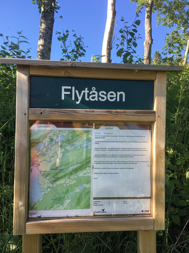 Infotavle er satt opp der stien starter opp til Flytåsen.