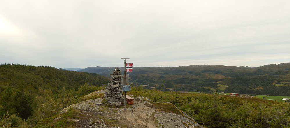 Toppvarden har også trimbok.