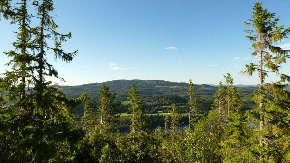 Utsikt mot Hårfjellet...........