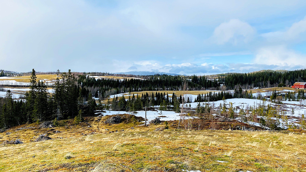 Mot nord og Hårfjellet.