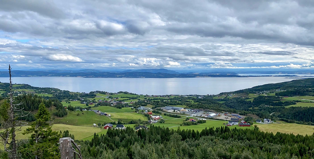 Luråsen panorama.