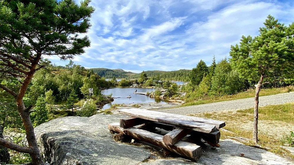 Idyll ved Dørndalsvatnet.