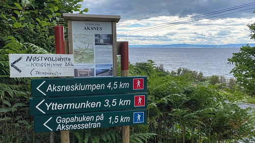 Flott info ved hovedveien.