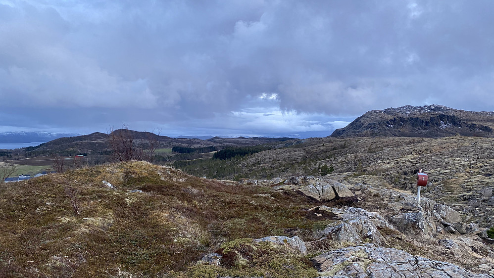 Sørlauhatten trimpost.
