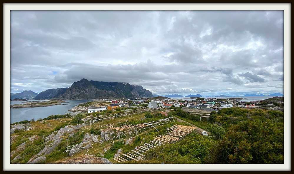 Henningsvær.