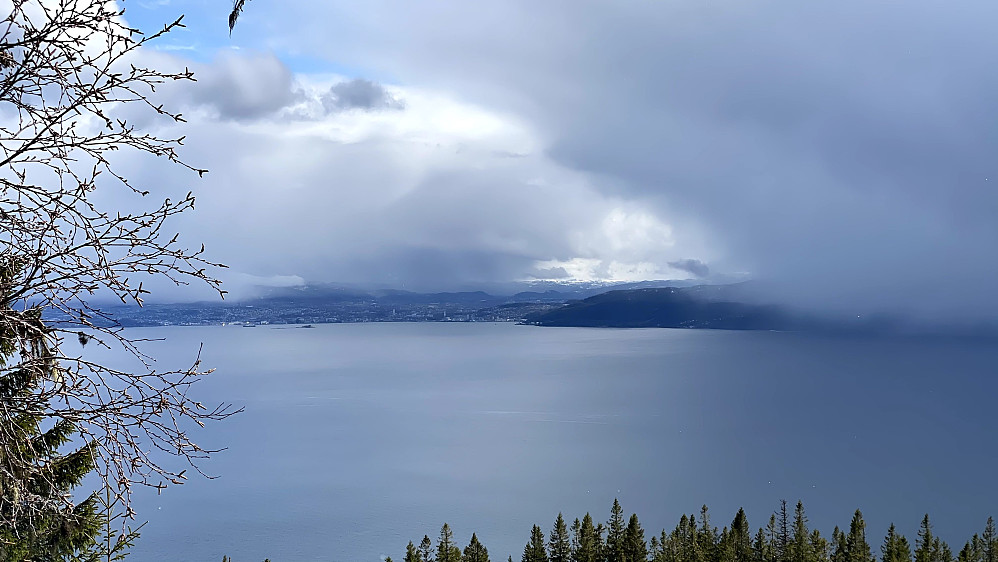 Trondheim by vil vel få litt snø snart:)
