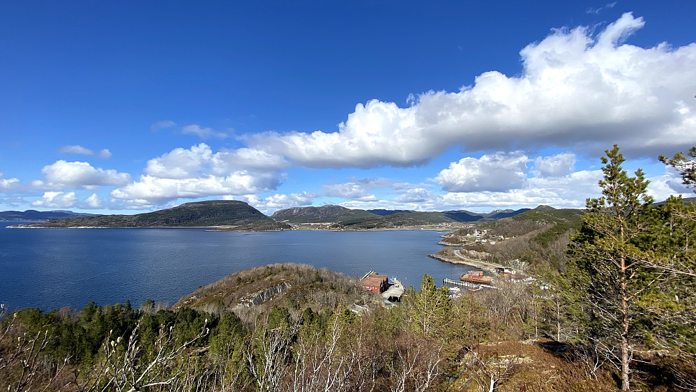 Hasselvika.