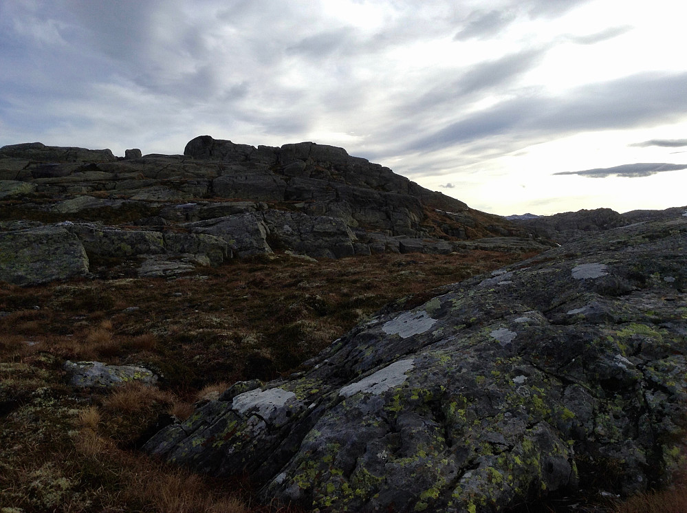 Toppen Aust for Smalatinden