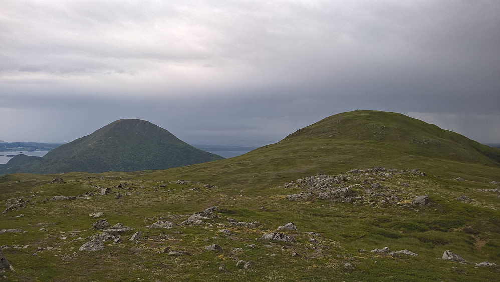 Frå Nonsfjellet mot Valltua og Jendemsfjellet