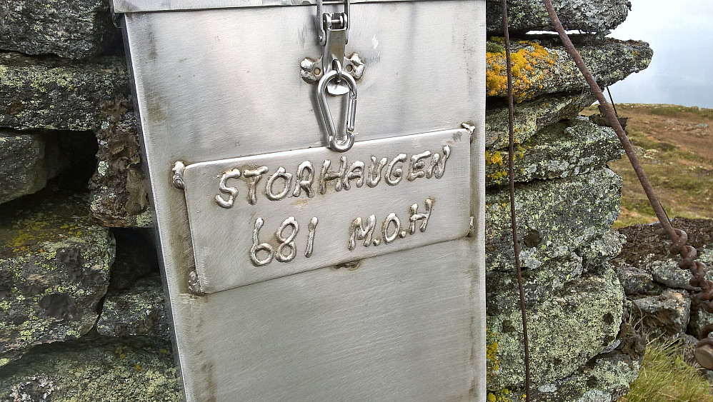 Så tok eg turen opp til Storhaugen som er den merka ruta austover frå setrane. 