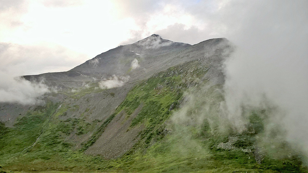 Kjøvskartinden sett frå Husnebba.