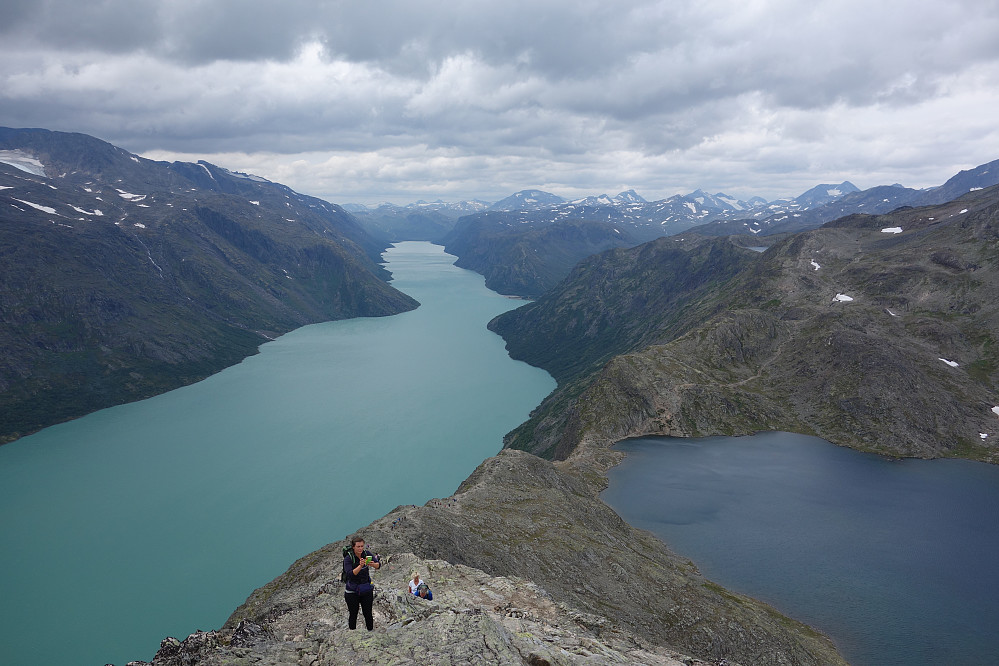 Norges mest klassiske fjellmotiv enten man vil eller ikke! Ingen skal si at det er et oppskrytt motiv!