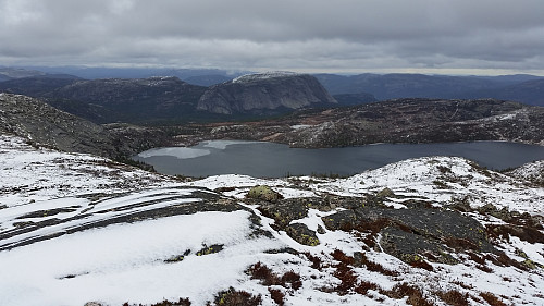 Utsikt mot Hægefjell.