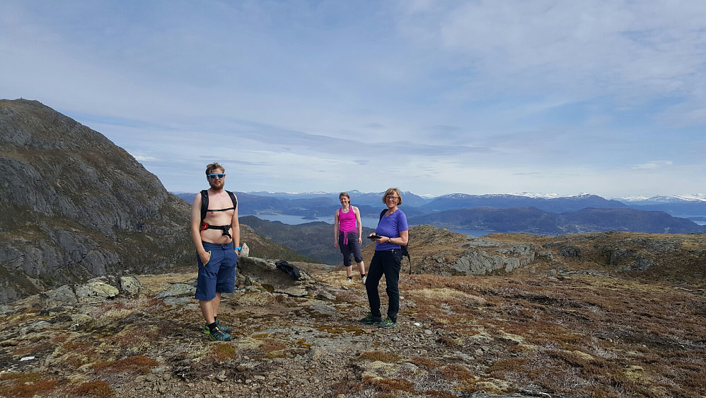 Hans Thorvald, Kristine og Anne Grete på Lågfjellet