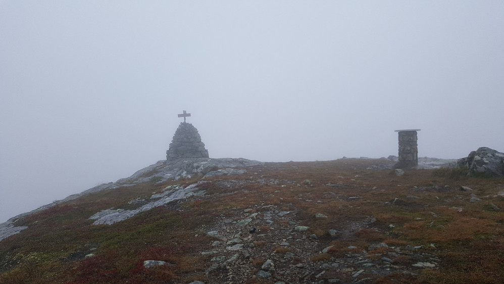 Prestkjerringa i tåke