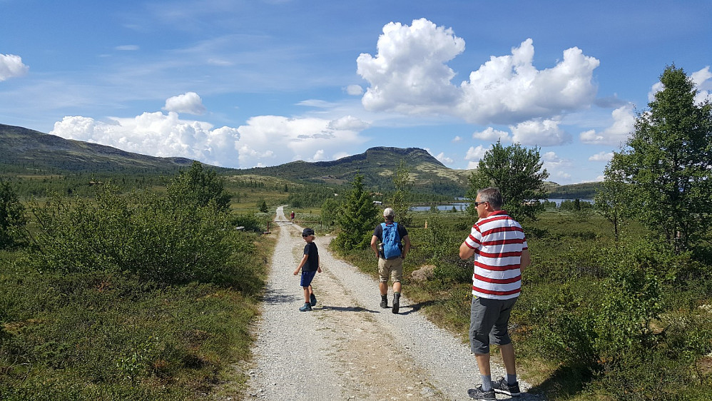 Gahr, Jonn Harald og Knut på vei mot Svartfjellet