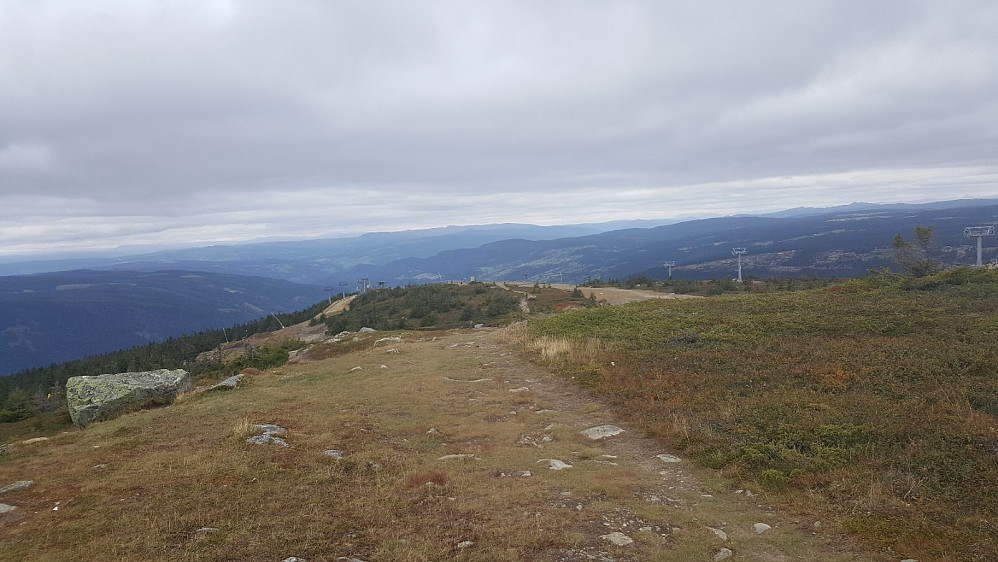 På Hafjell, nordover Gudbrandsdalen