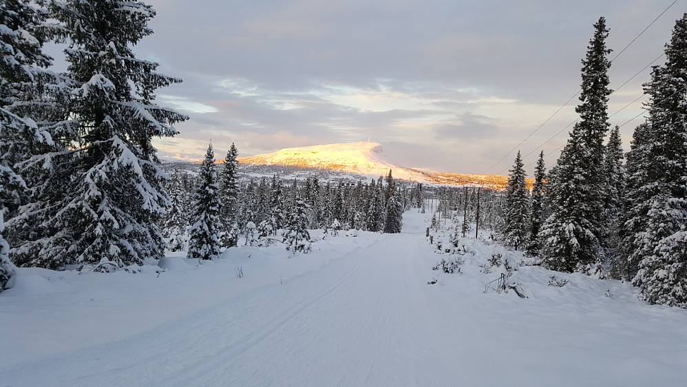 Solnedgang over Skeikampen
